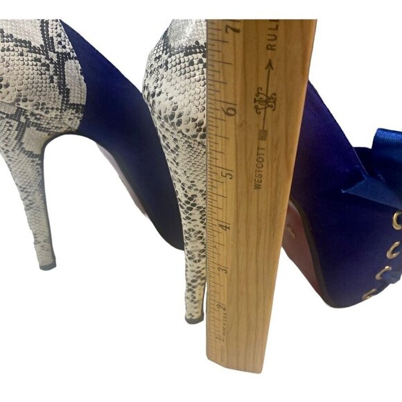 CRAPE MYRTLE Faux Suede 5" Heels Shoes Tie Accents Snake Print Blue 36/5.5-6 - Picture 8 of 8